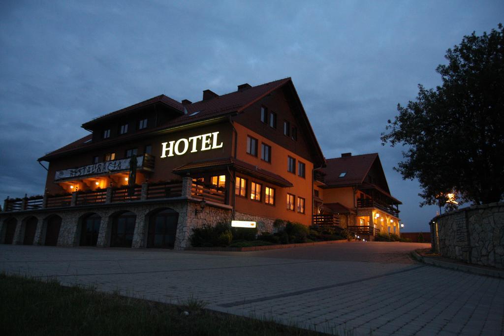 Hotel Lokietek Czajowice ภายนอก รูปภาพ