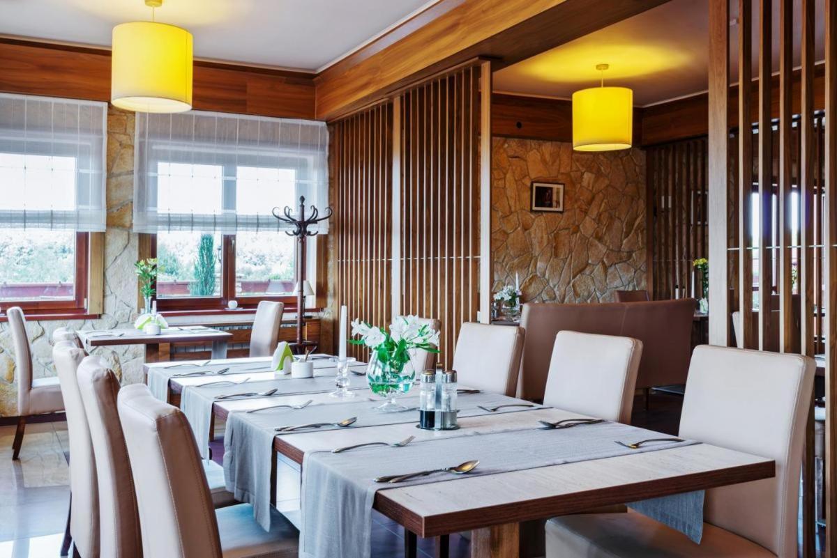 Hotel Lokietek Czajowice ภายนอก รูปภาพ